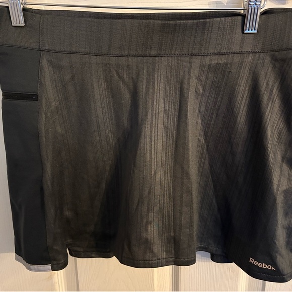 Reebok Black Playdry Mini Skort women’s size Large. - Picture 1 of 7